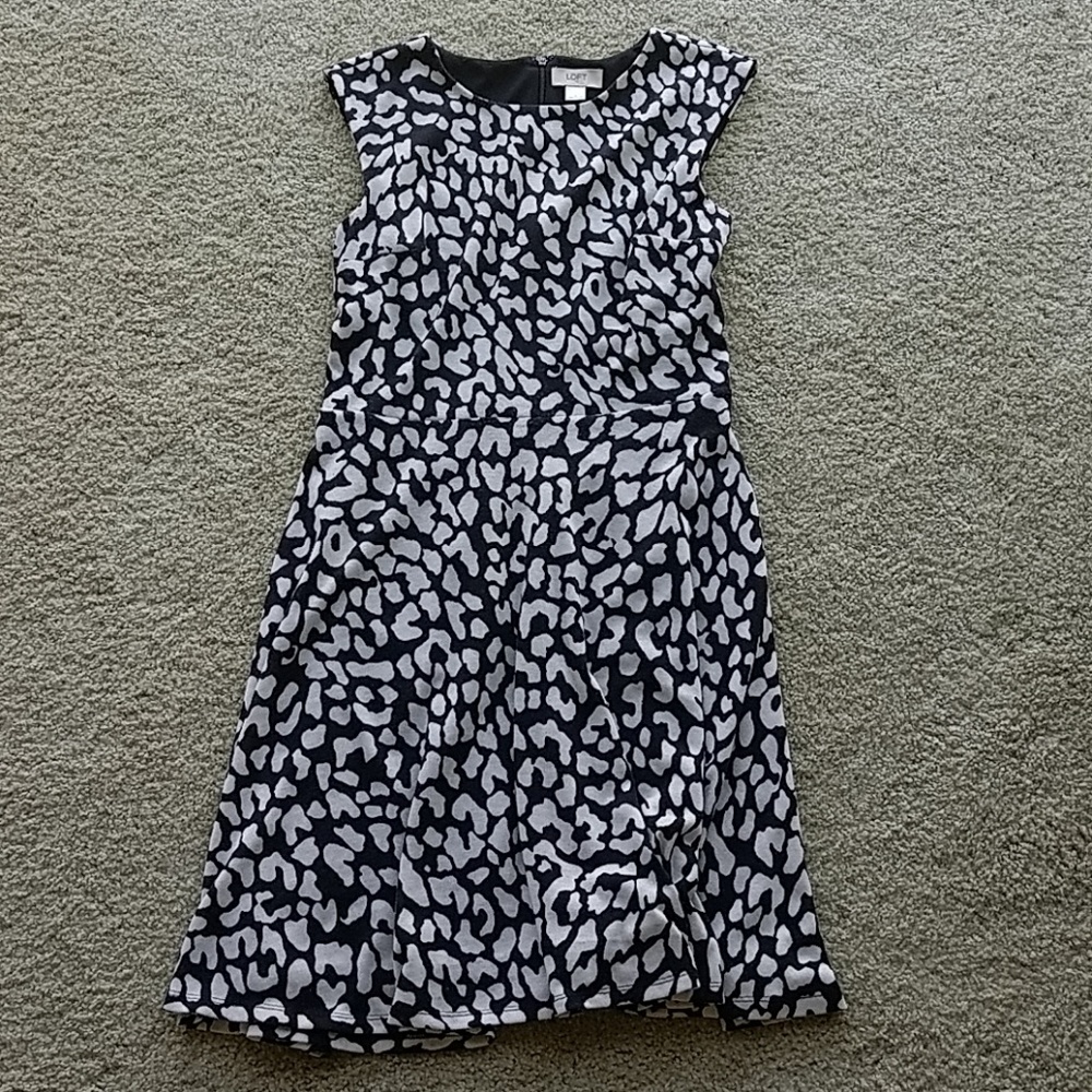 Loft white and black print dress